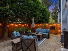 8507 Bowdoin Way 1, Edmonds WA 98026