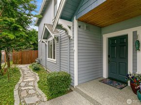 8507 Bowdoin Way 1, Edmonds WA 98026