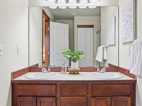 2502 204th Place SW B1, Lynnwood WA 98036