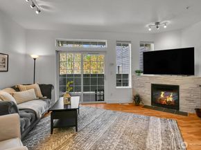 14714 53rd Avenue W 104, Edmonds WA 98026