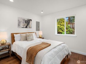 7547 NE 200th Street, Kenmore WA 98028
