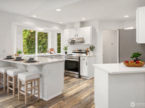 7547 NE 200th Street, Kenmore WA 98028