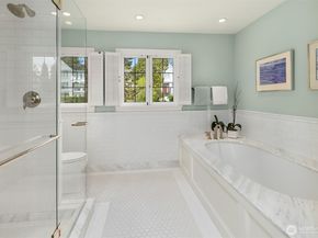 1108 39th Avenue E, Seattle WA 98112