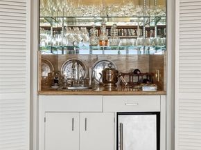 1108 39th Avenue E, Seattle WA 98112