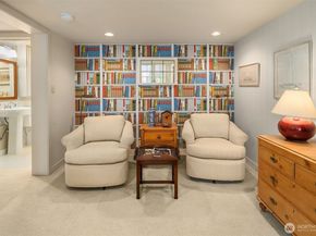 1108 39th Avenue E, Seattle WA 98112