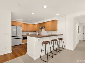 225 4th Avenue A309, Kirkland WA 98033