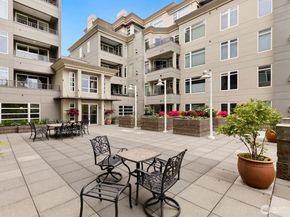 225 4th Avenue A309, Kirkland WA 98033