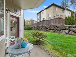 13000 Admiralty Way D103, Everett WA 98204