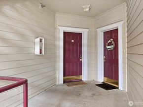 13000 Admiralty Way D103, Everett WA 98204