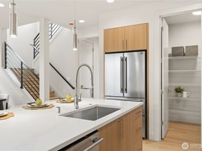 12221 NE 106th Street, Kirkland WA 98033