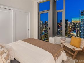 2510 6th Avenue 3902, Seattle WA 98121