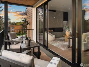 138 8th Court, Kirkland WA 98033