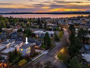 138 8th Court, Kirkland WA 98033