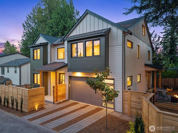 11340 23rd Avenue NE, Seattle WA 98125