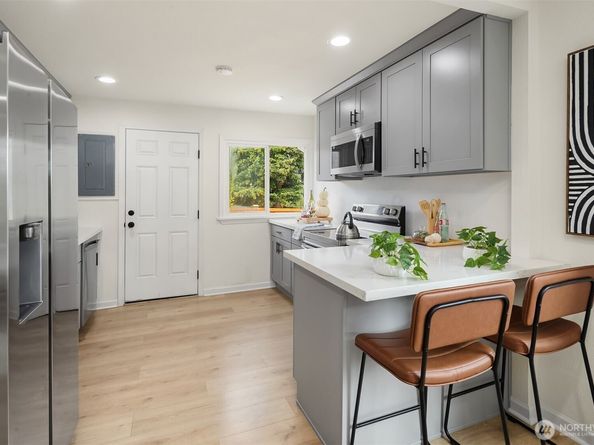 2604 S 122nd Street, Seattle WA 98168