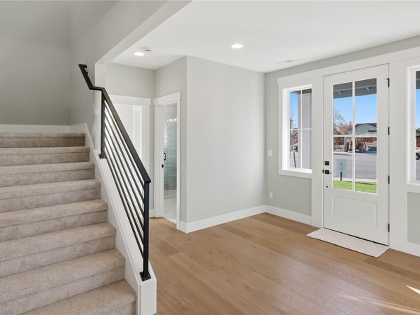 3533 173rd Place SW, Lynnwood WA 98037