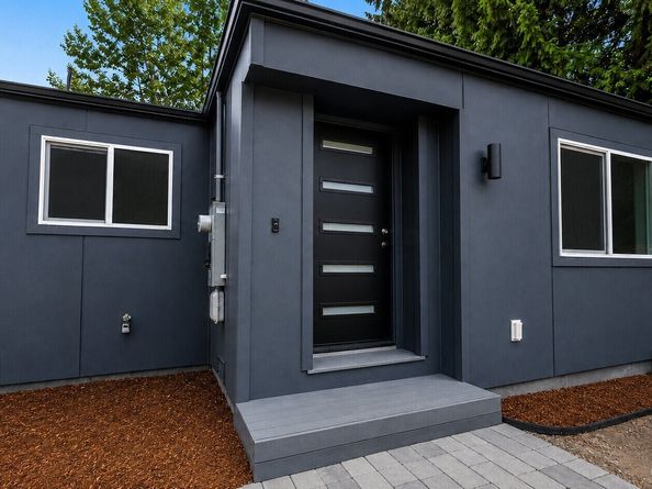 11232 1st Avenue S, Seattle WA 98168