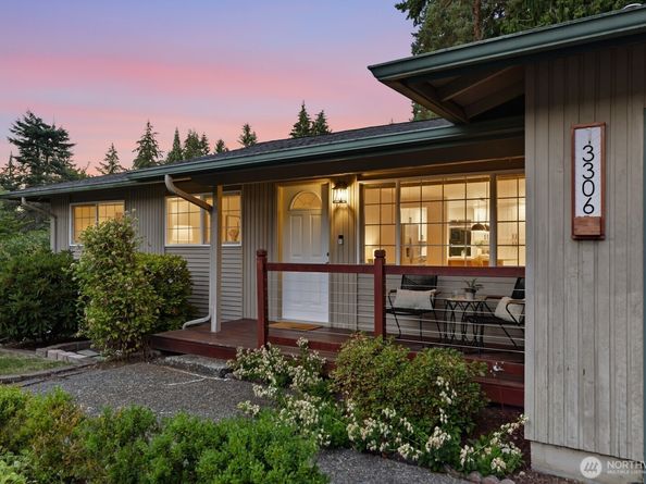 13306 85th Avenue NE, Kirkland WA 98034