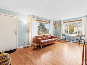 9911 31St Avenue SW, Seattle WA 98126