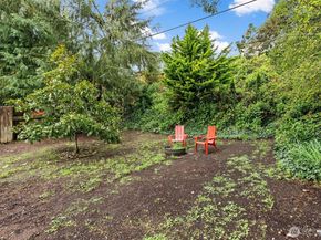 9911 31St Avenue SW, Seattle WA 98126