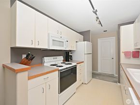 3435 California Avenue SW 303, Seattle WA 98116
