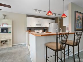 3435 California Avenue SW 303, Seattle WA 98116