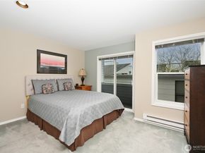 3435 California Avenue SW 303, Seattle WA 98116