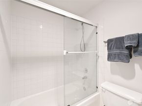 3435 California Avenue SW 303, Seattle WA 98116