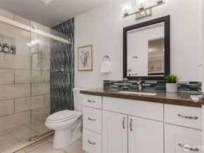 5839 NE 197th Street, Kenmore WA 98028