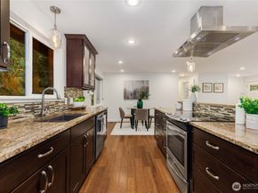 5839 NE 197th Street, Kenmore WA 98028