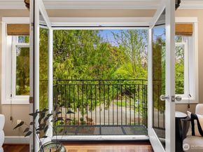 6235 31st Avenue NE, Seattle WA 98115