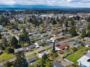 3518 Petersville Road NE, Bremerton WA 98310