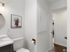 3518 Petersville Road NE, Bremerton WA 98310