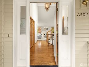 1201 6th Place S, Edmonds WA 98020