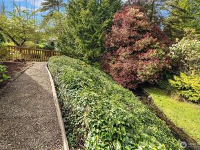 1201 6th Place S, Edmonds WA 98020