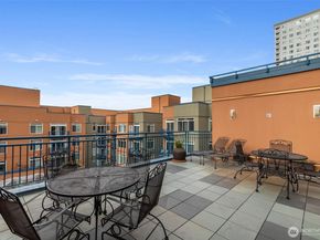 2415 2nd Avenue 750, Seattle WA 98121