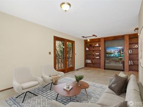 1505 N Lk Stickney Drive, Lynnwood WA 98087
