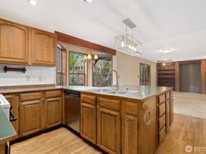 1505 N Lk Stickney Drive, Lynnwood WA 98087
