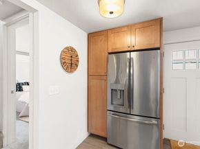 3710 SW 106th Street, Seattle WA 98146