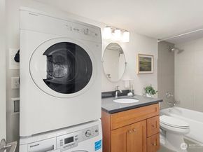 3710 SW 106th Street, Seattle WA 98146