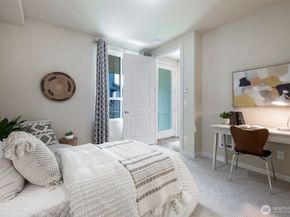 9725 10th Place SW, Seattle WA 98106