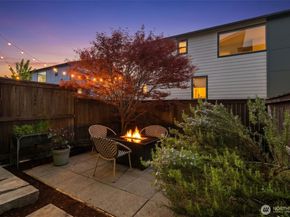 9725 10th Place SW, Seattle WA 98106