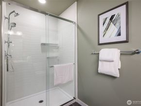 9725 10th Place SW, Seattle WA 98106