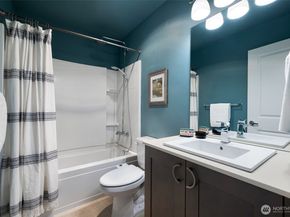 9725 10th Place SW, Seattle WA 98106