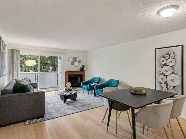 8800 20th Avenue NE B101, Seattle WA 98115