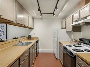8800 20th Avenue NE B101, Seattle WA 98115