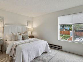 8800 20th Avenue NE B101, Seattle WA 98115