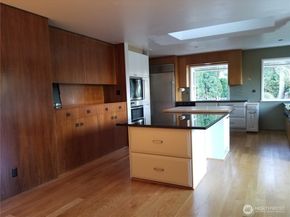 18427 91st Place W, Edmonds WA 98026