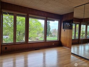 18427 91st Place W, Edmonds WA 98026