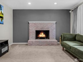 14106 Cascadian Way, Everett WA 98208